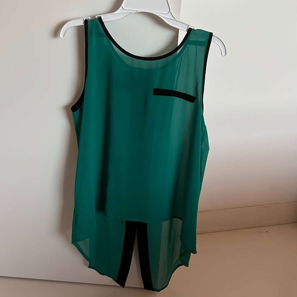 Sheer High-Low Jade BCX Tank